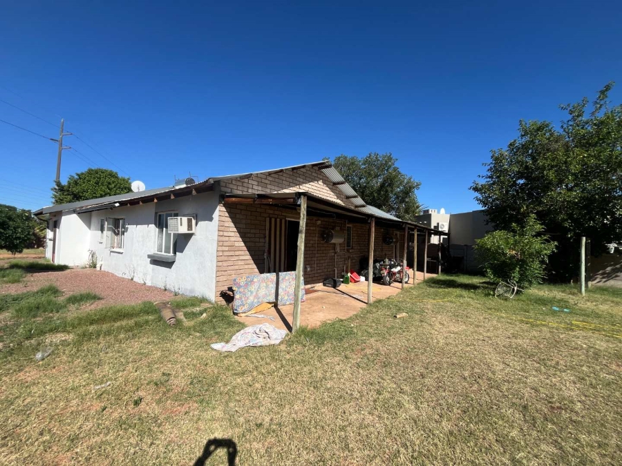 3 Bedroom Property for Sale in Blydeville Northern Cape